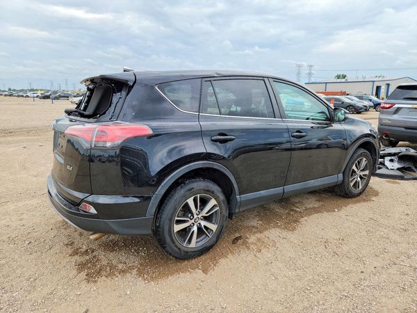 2018 TOYOTA RAV4 Adventure/XLE