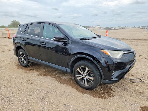 2018 TOYOTA RAV4 Adventure/XLE