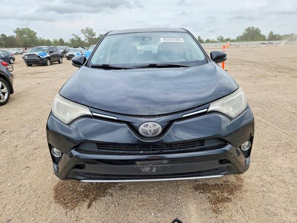 2018 TOYOTA RAV4 Adventure/XLE