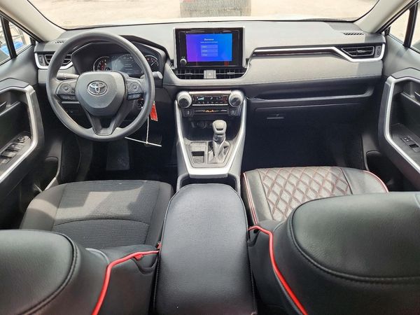 2025 TOYOTA RAV4