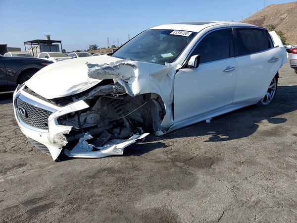 2018 INFINITI Q70