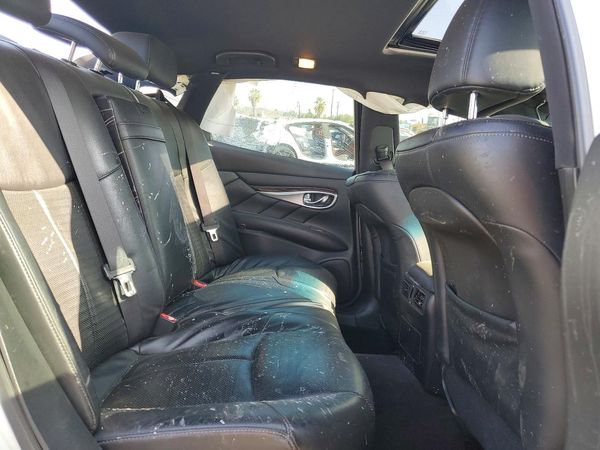2018 INFINITI Q70
