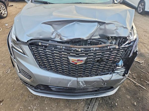 2024 CADILLAC XT5