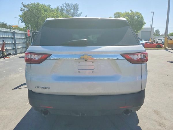 2018 CHEVROLET TRAVERSE LS