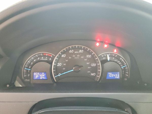 2012 TOYOTA CAMRY