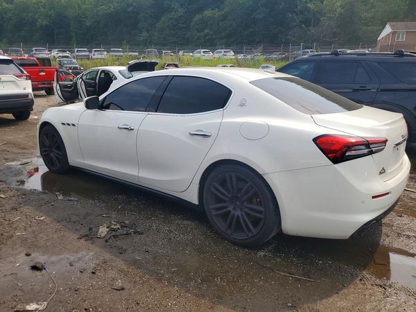 2021 MASERATI GHIBLI Base