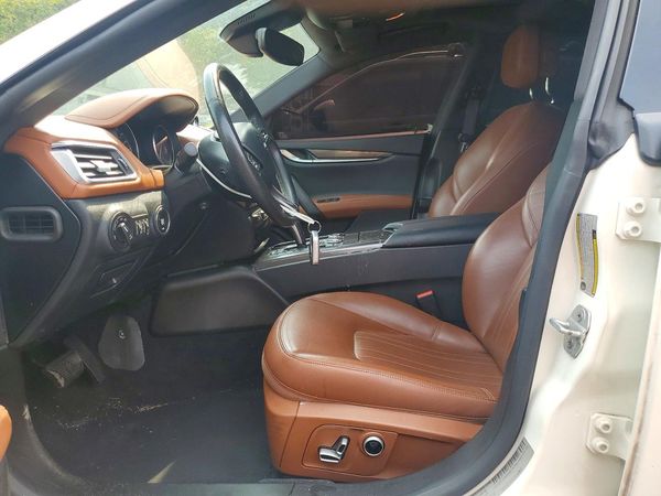 2021 MASERATI GHIBLI Base