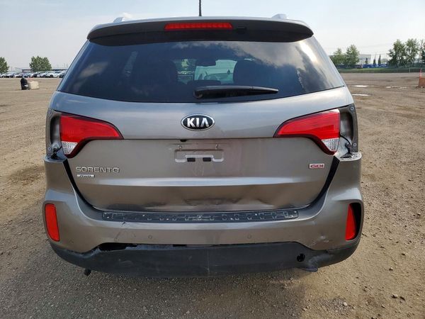 2015 KIA SORENTO GL