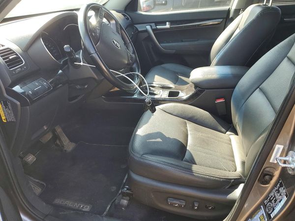 2015 KIA SORENTO GL