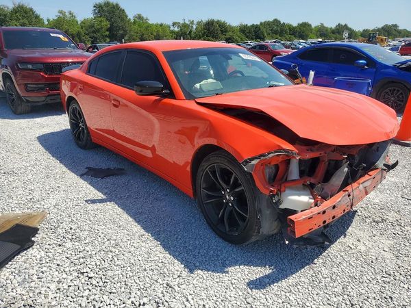 2018 DODGE CHARGER SXT