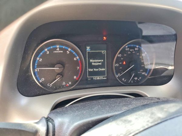 2017 TOYOTA RAV 4