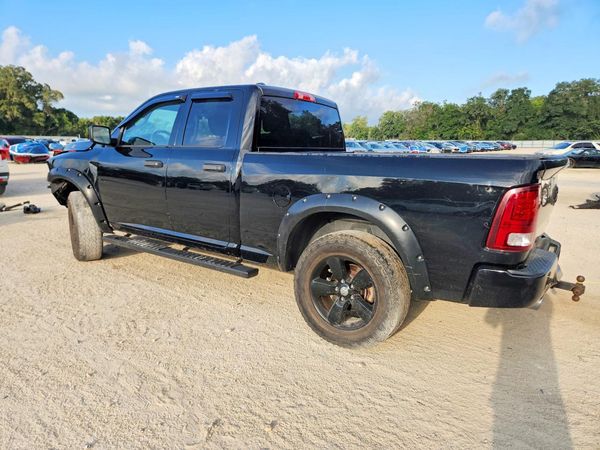 2013 RAM 1500 ST