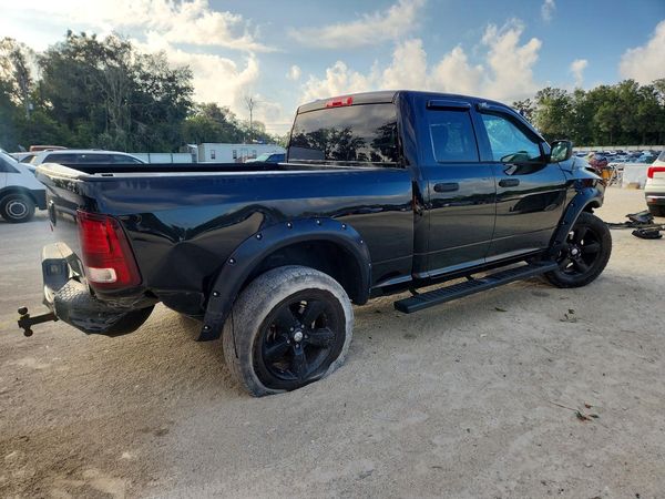2013 RAM 1500 ST