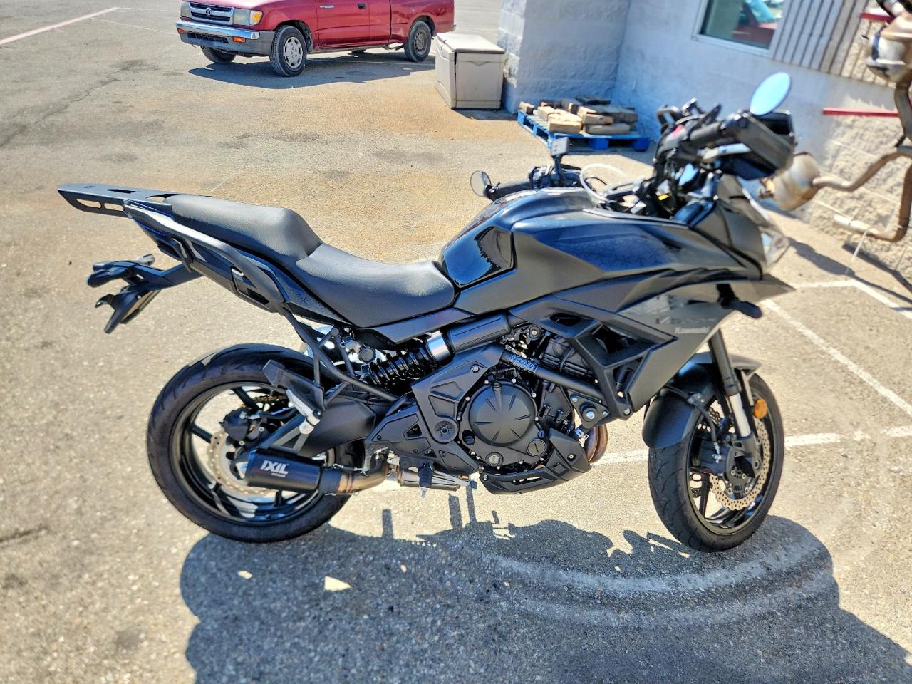 2023 KAWASAKI KLE650