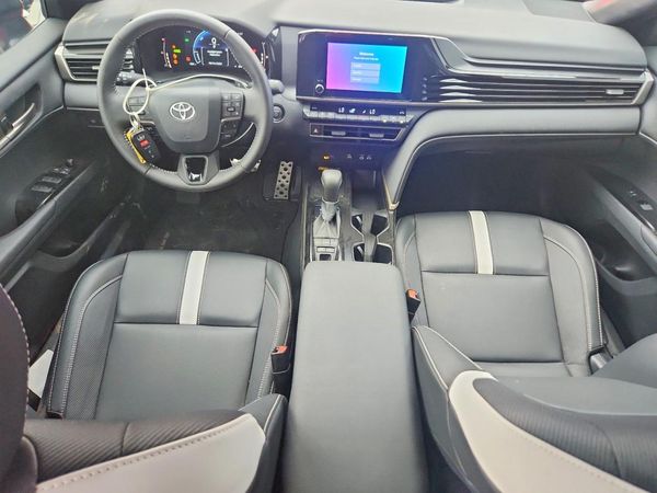 2026 TOYOTA CAMRY