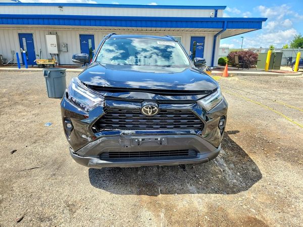 2025 TOYOTA RAV4