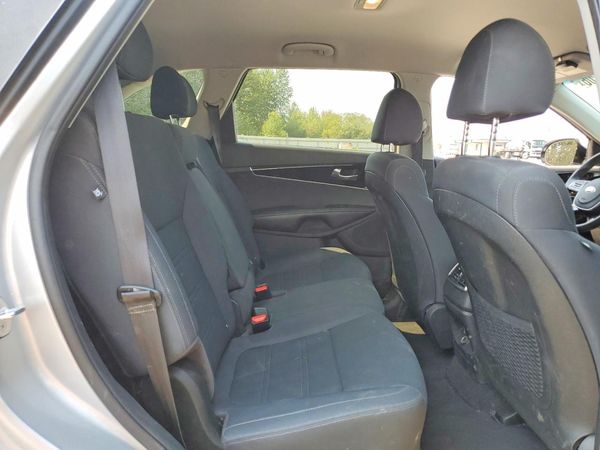2020 KIA SORENTO L, LX, S
