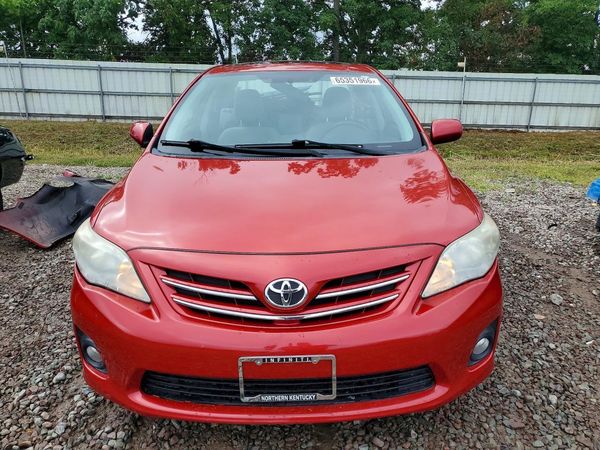 2013 TOYOTA COROLLA