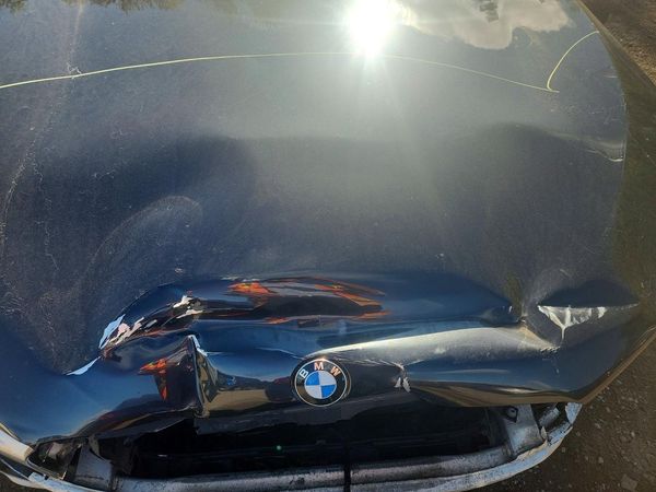 2018 BMW 540 xDrive — Engine bay