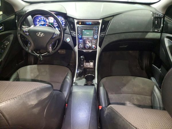 2014 HYUNDAI SONATA