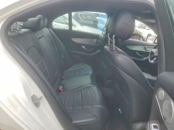 2018 MERCEDES-BENZ C C300