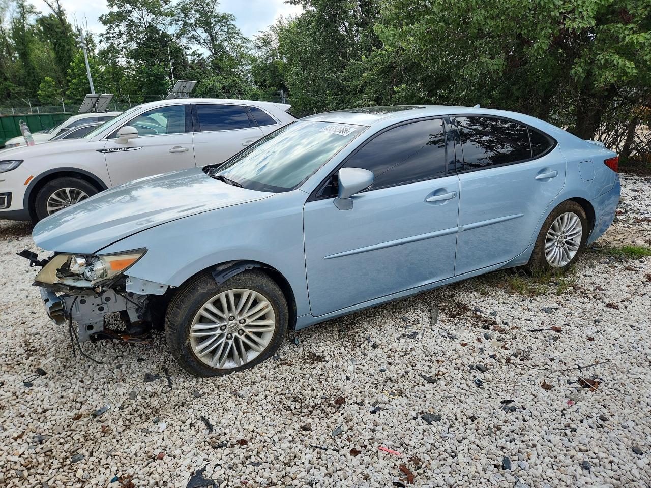 2013 LEXUS ES