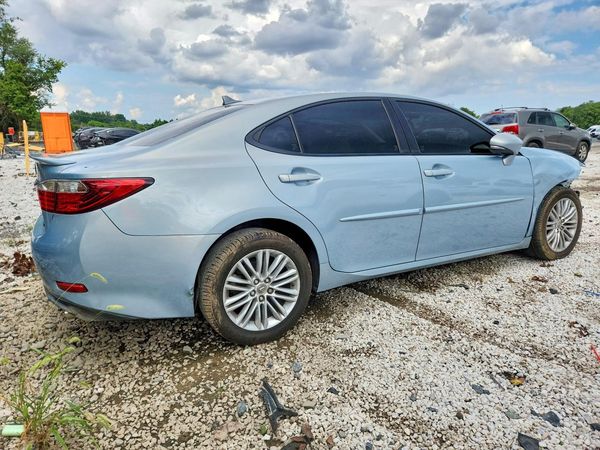 2013 LEXUS ES