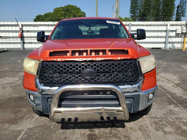 2018 TOYOTA TUNDRA SR5