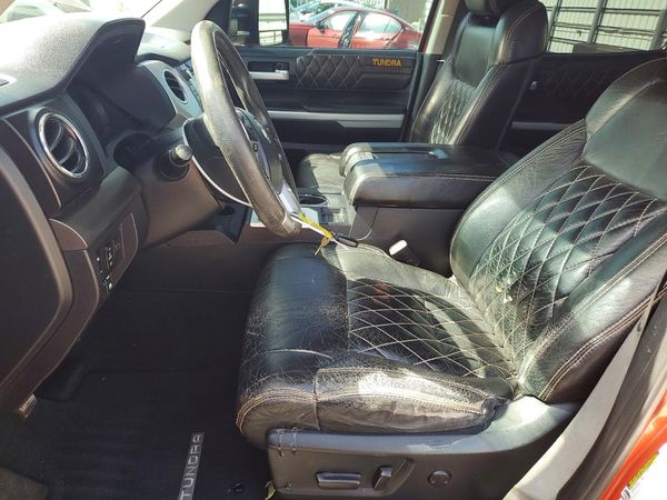 2018 TOYOTA TUNDRA SR5