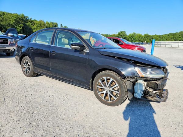 2017 VOLKSWAGEN JETTA SE