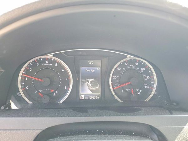 2016 TOYOTA CAMRY