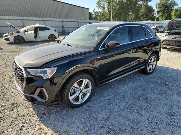 2022 AUDI Q3 — Front 3/4
