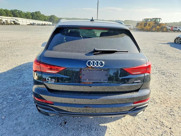 2022 AUDI Q3 — DIRR