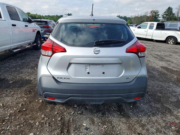 2019 NISSAN KICKS