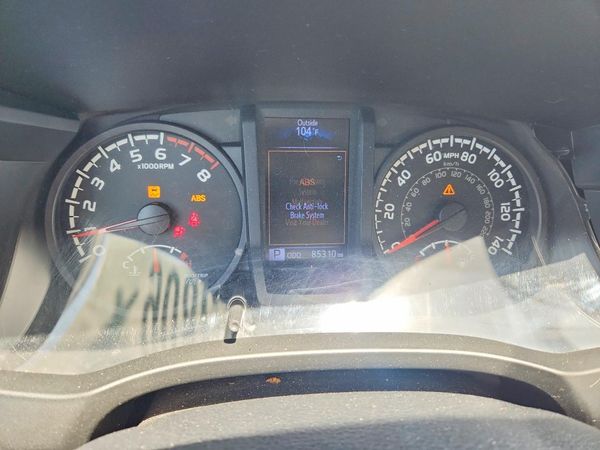 2019 TOYOTA TACOMA SR5
