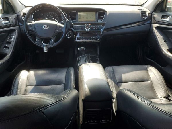 2015 KIA CADENZA