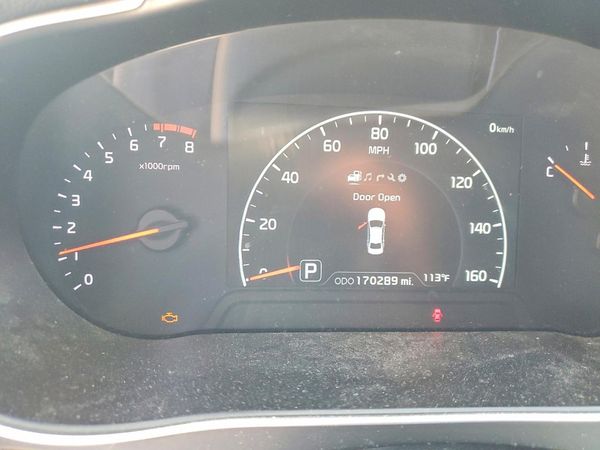 2015 KIA CADENZA