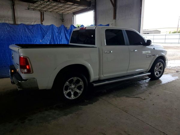 2018 RAM 1500 LARAMIE CREW CAB 4X4