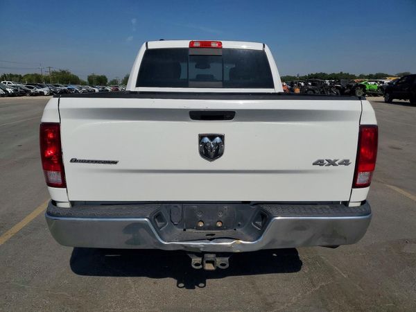 2017 RAM 1500 SLT