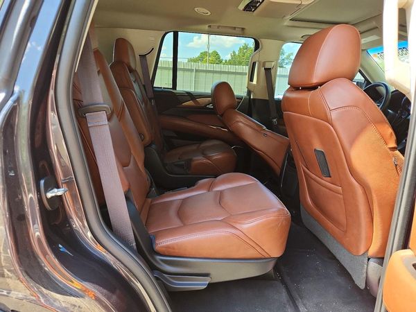 2016 CADILLAC ESCALADE Luxury