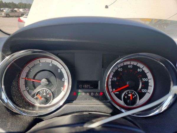2012 DODGE GRAND CARAVAN SE
