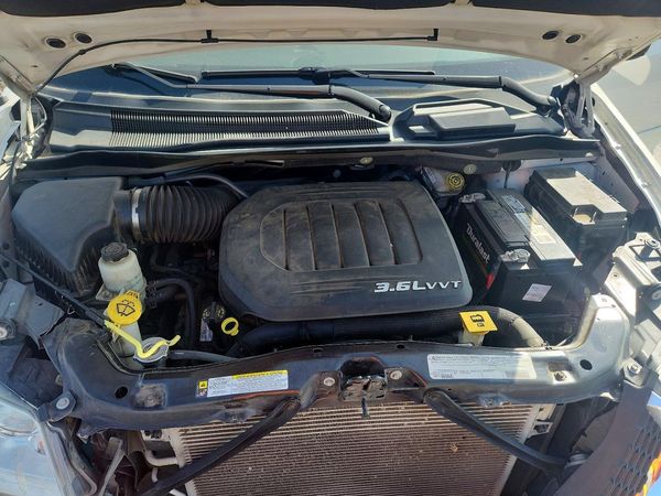 2012 DODGE GRAND CARAVAN SE