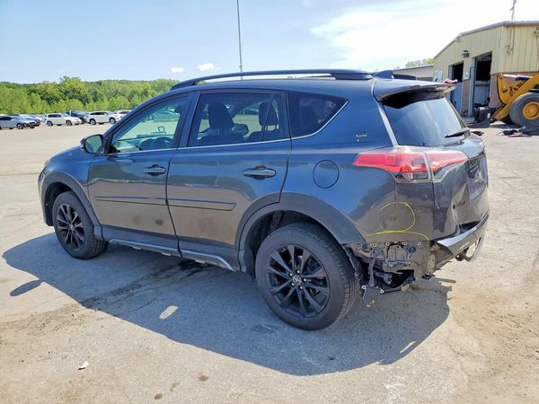 2018 TOYOTA RAV4 Adventure/XLE