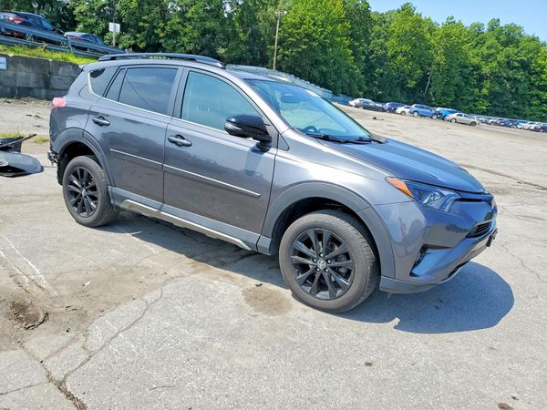 2018 TOYOTA RAV4 Adventure/XLE
