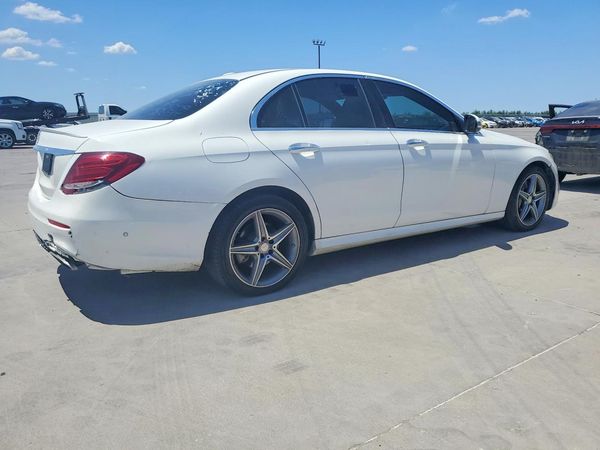 2017 MERCEDES-BENZ E E300