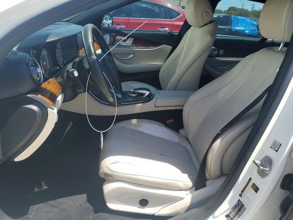2017 MERCEDES-BENZ E E300