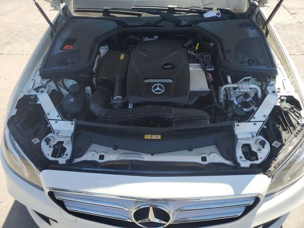 2017 MERCEDES-BENZ E E300