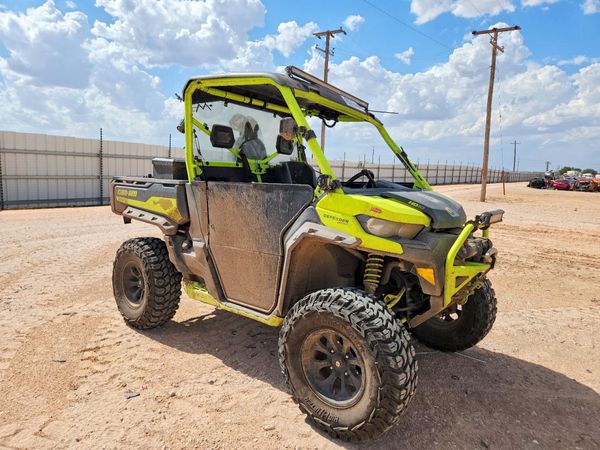 2020 CAN-AM DEFENDER XMR