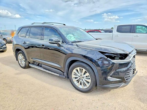 2025 TOYOTA GRAND HIGHLANDER
