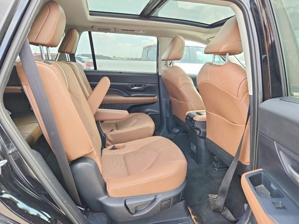 2025 TOYOTA GRAND HIGHLANDER